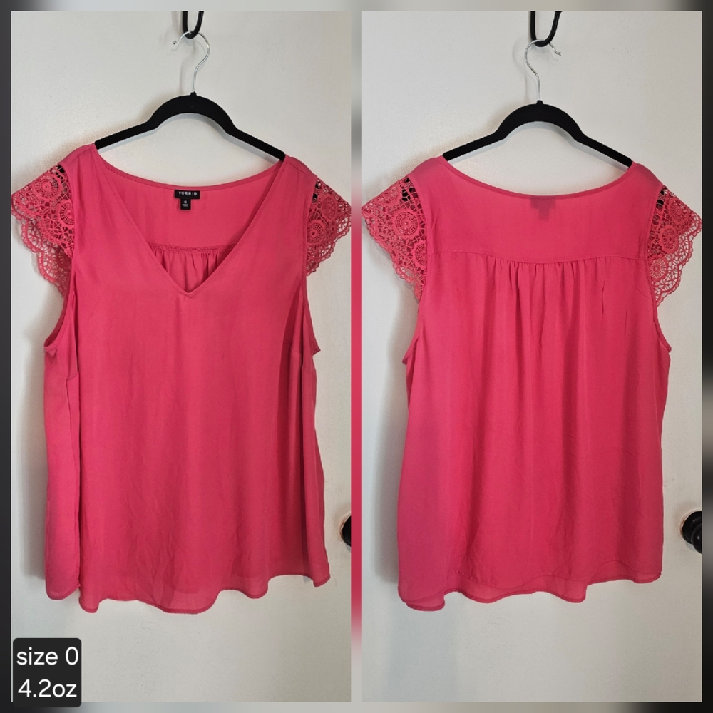 Torrid Coral Pink Lace Cap Sleeve V-Neck Tank